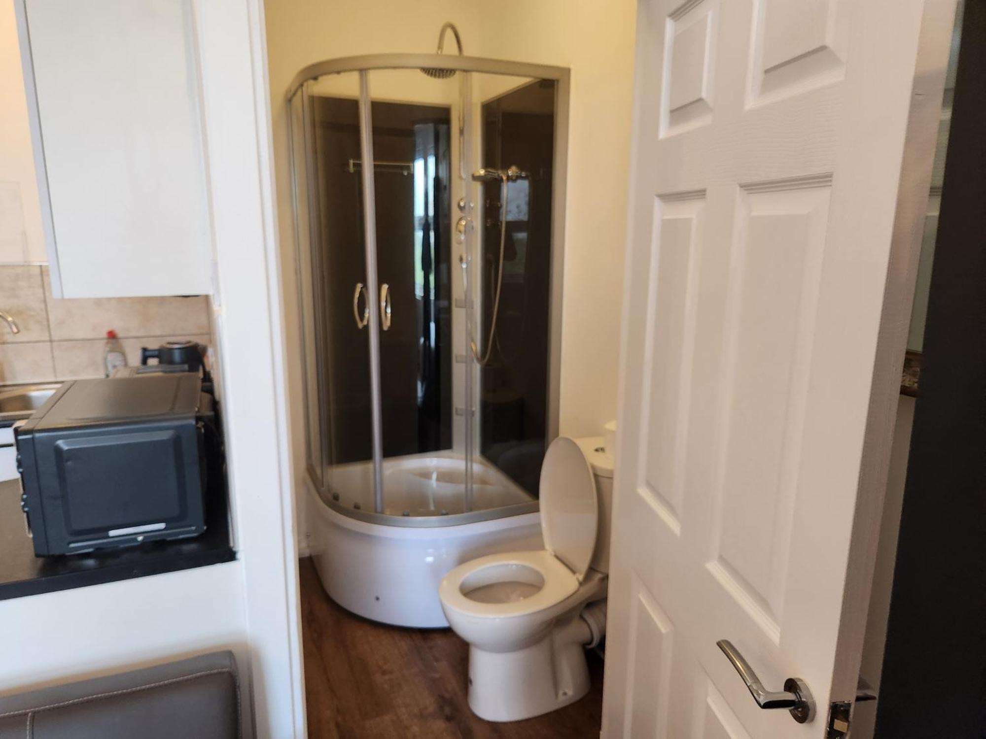 Immaculate 1-Bedroom In Greenhithe Zewnętrze zdjęcie