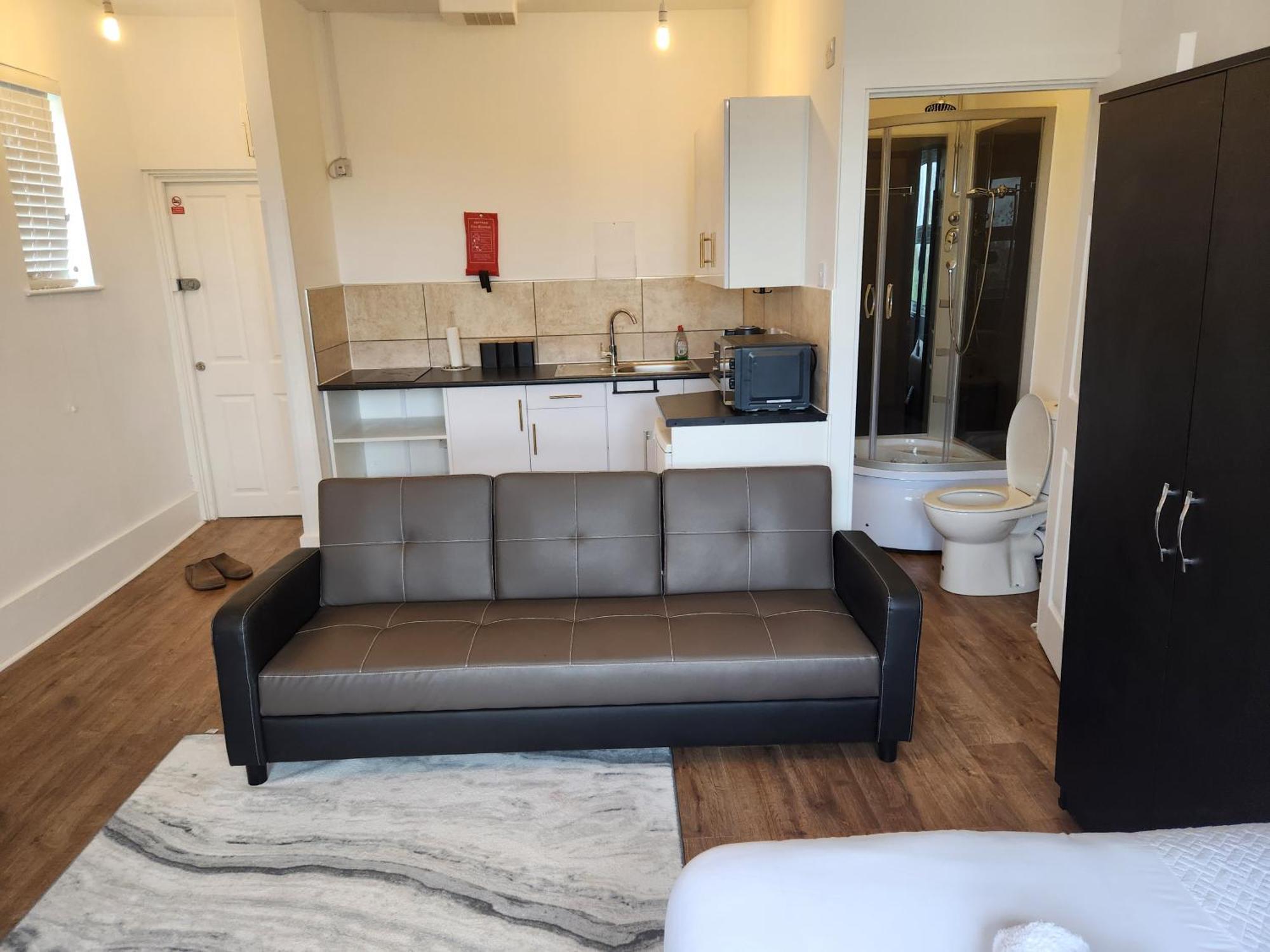 Immaculate 1-Bedroom In Greenhithe Zewnętrze zdjęcie