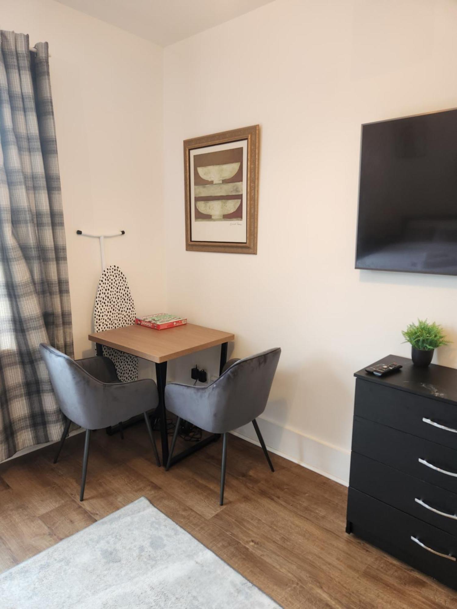 Immaculate 1-Bedroom In Greenhithe Zewnętrze zdjęcie